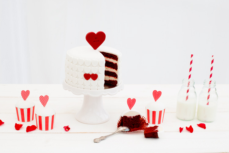 Red velvet tårta alla hjärtans dag